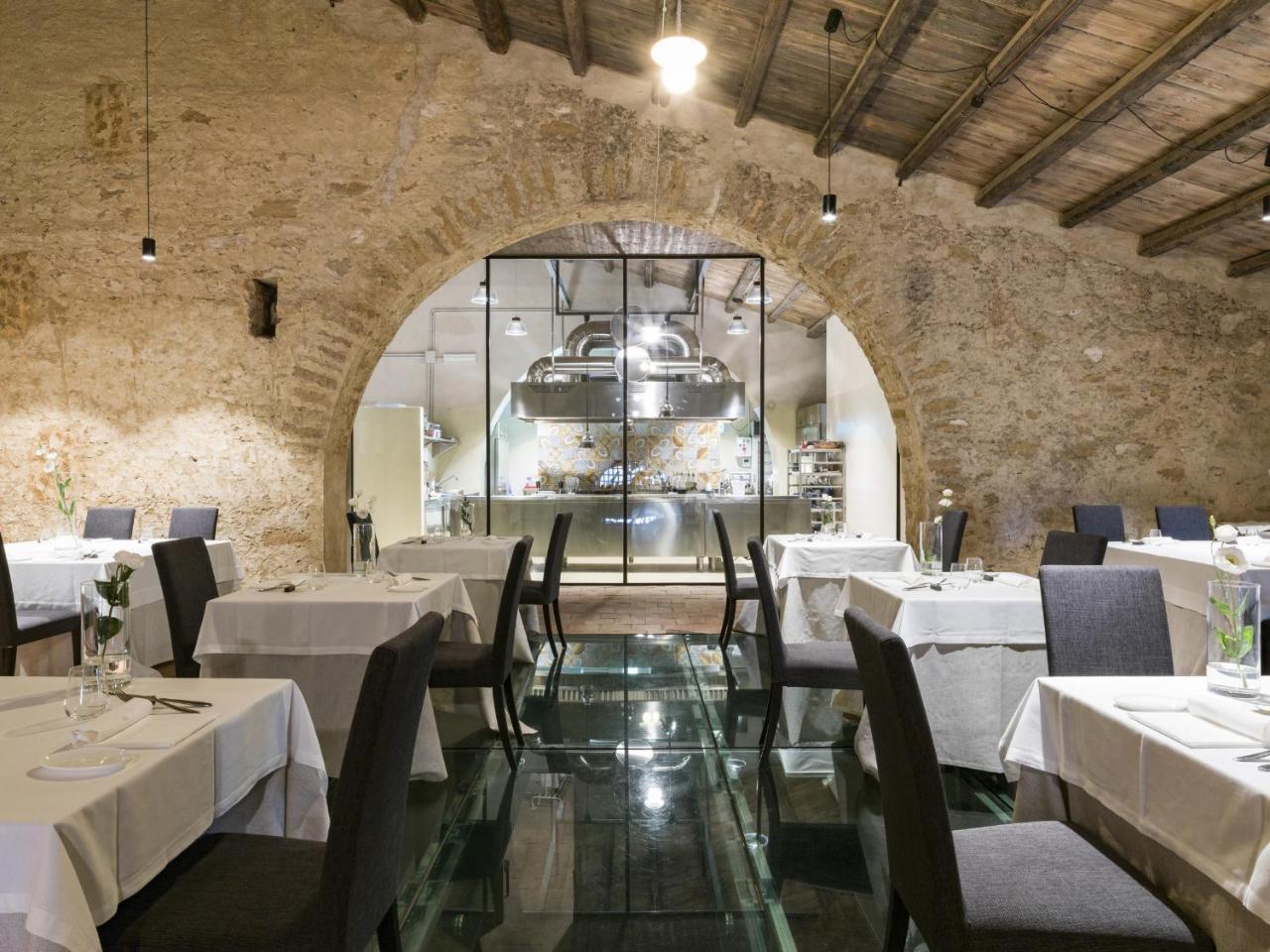 Villa Wine Relais Feudi Del Pisciotto Niscemi Esterno foto